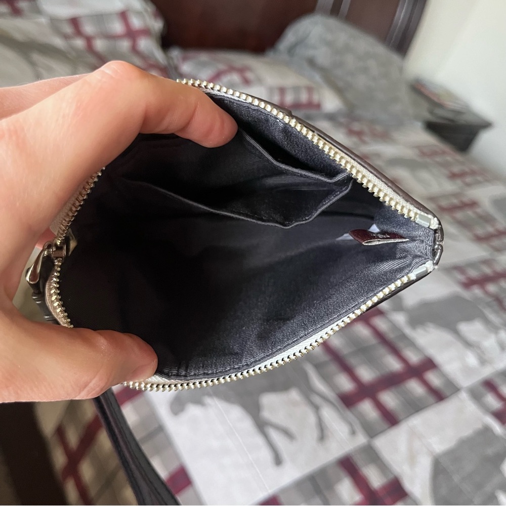 🤍 Coach Corner Zip Wristlet 🤍 - Picture 6 of 6